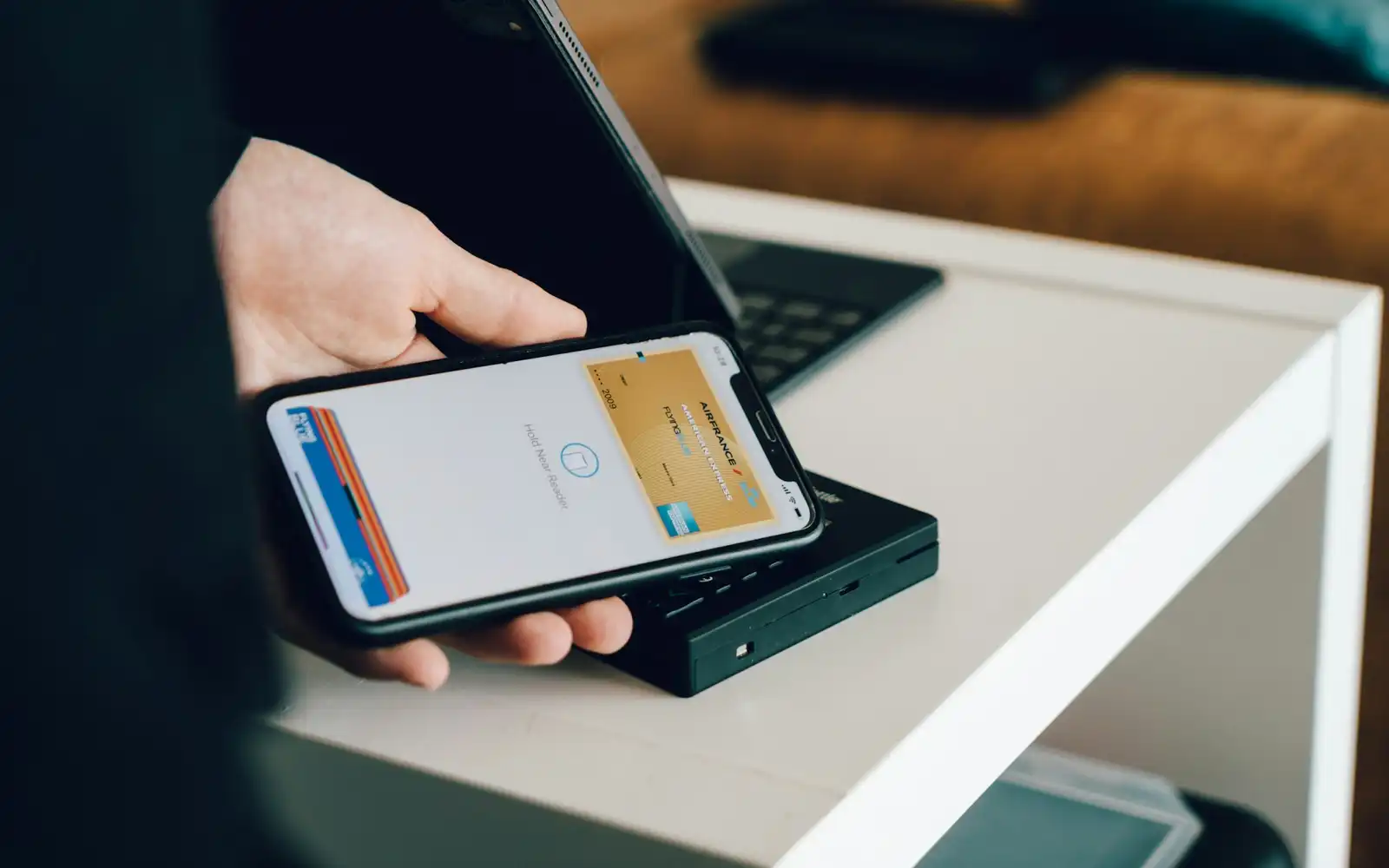Why Mobile Wallets Are the Loyalty Channel You’re Probably Missing